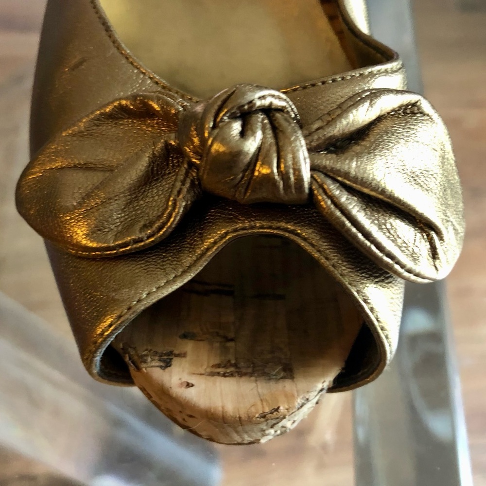 Guess Metallic Bow-tie Stiletto